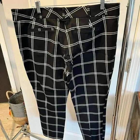 Cute Pants - Size 16 - Picture 2 of 5